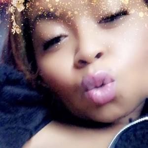 Meet your Posher, Nena